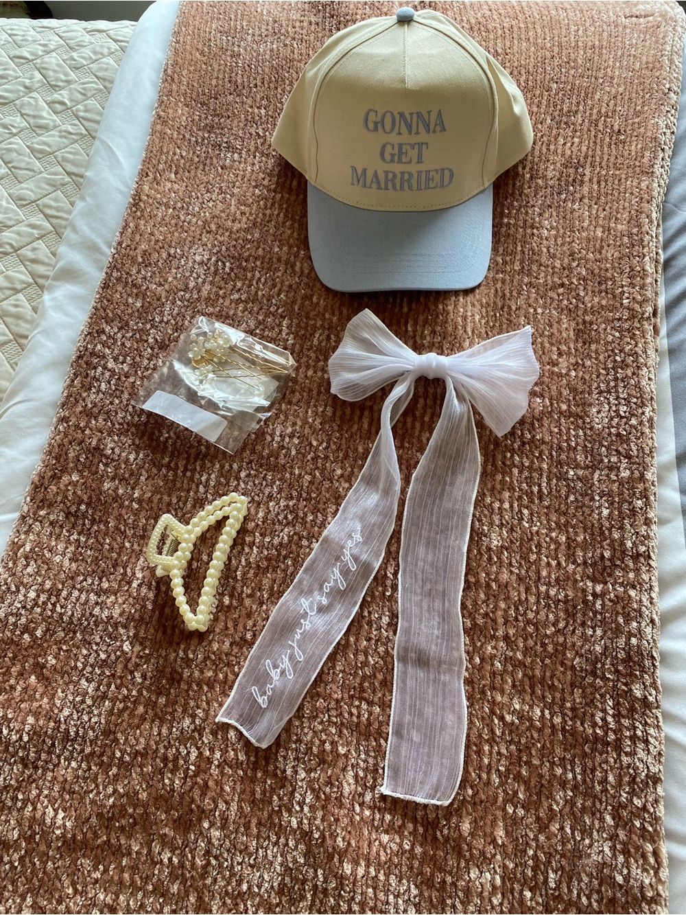 BRIDE BUNDLE Bridal Cap with White Bow and Hair Accessories